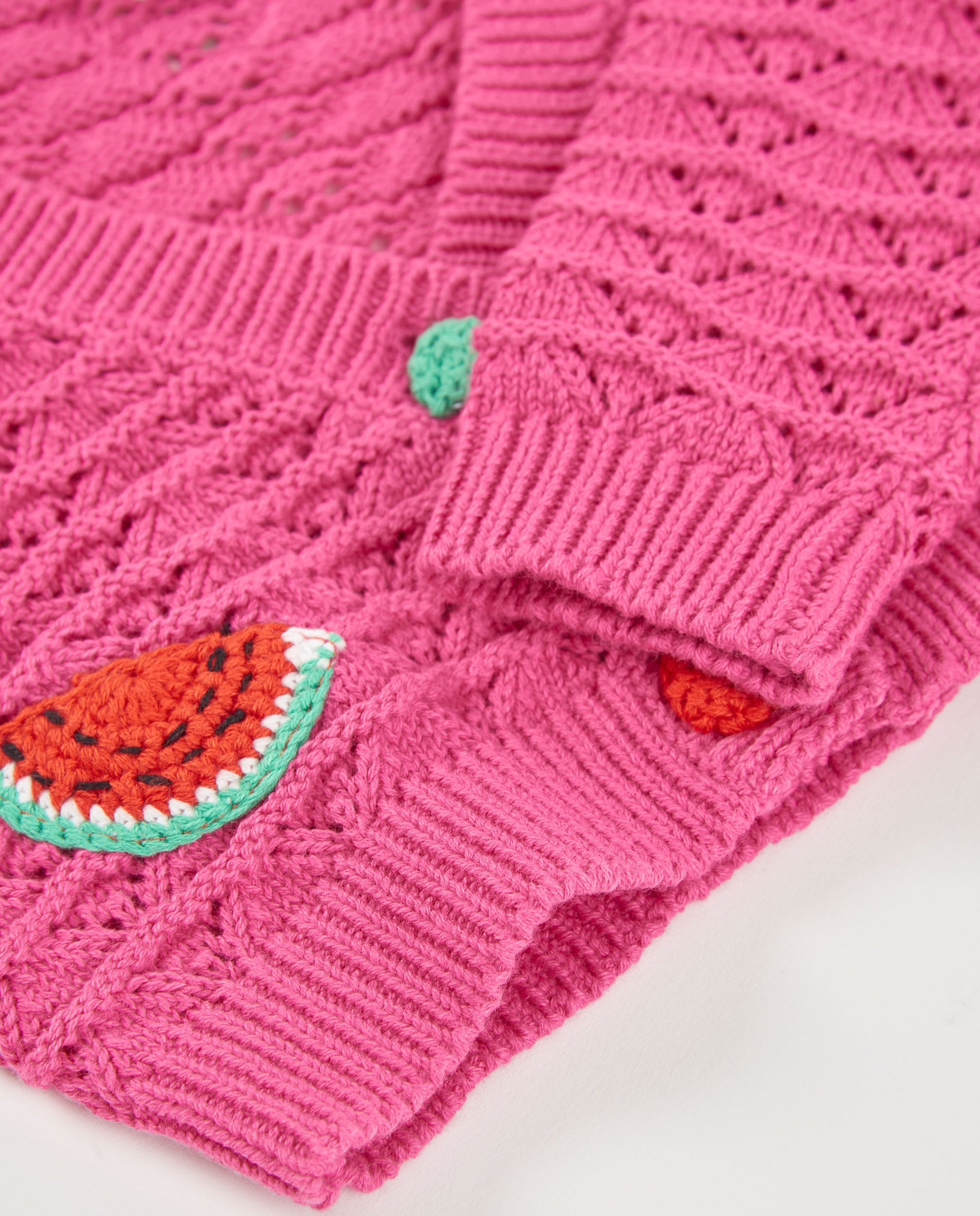 Chaqueta de niña de tricot con motivos de frutas