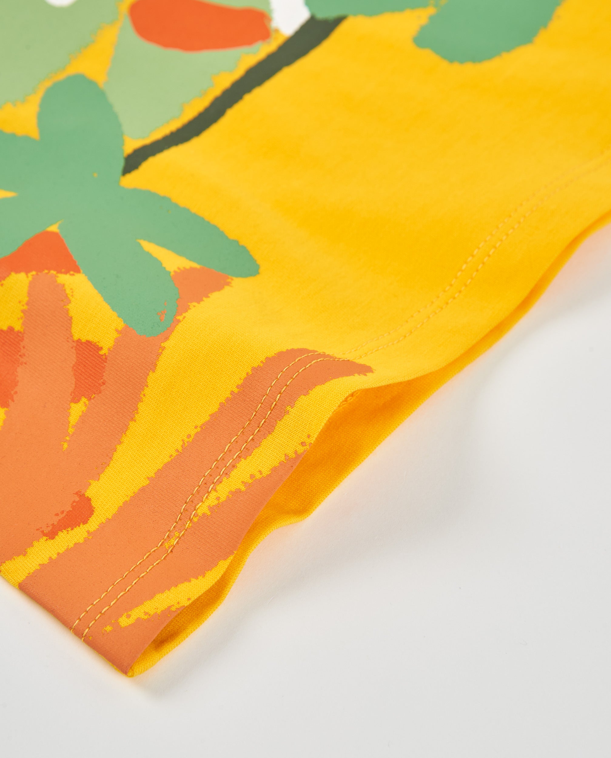 Camiseta de niño de punto y tirantes
