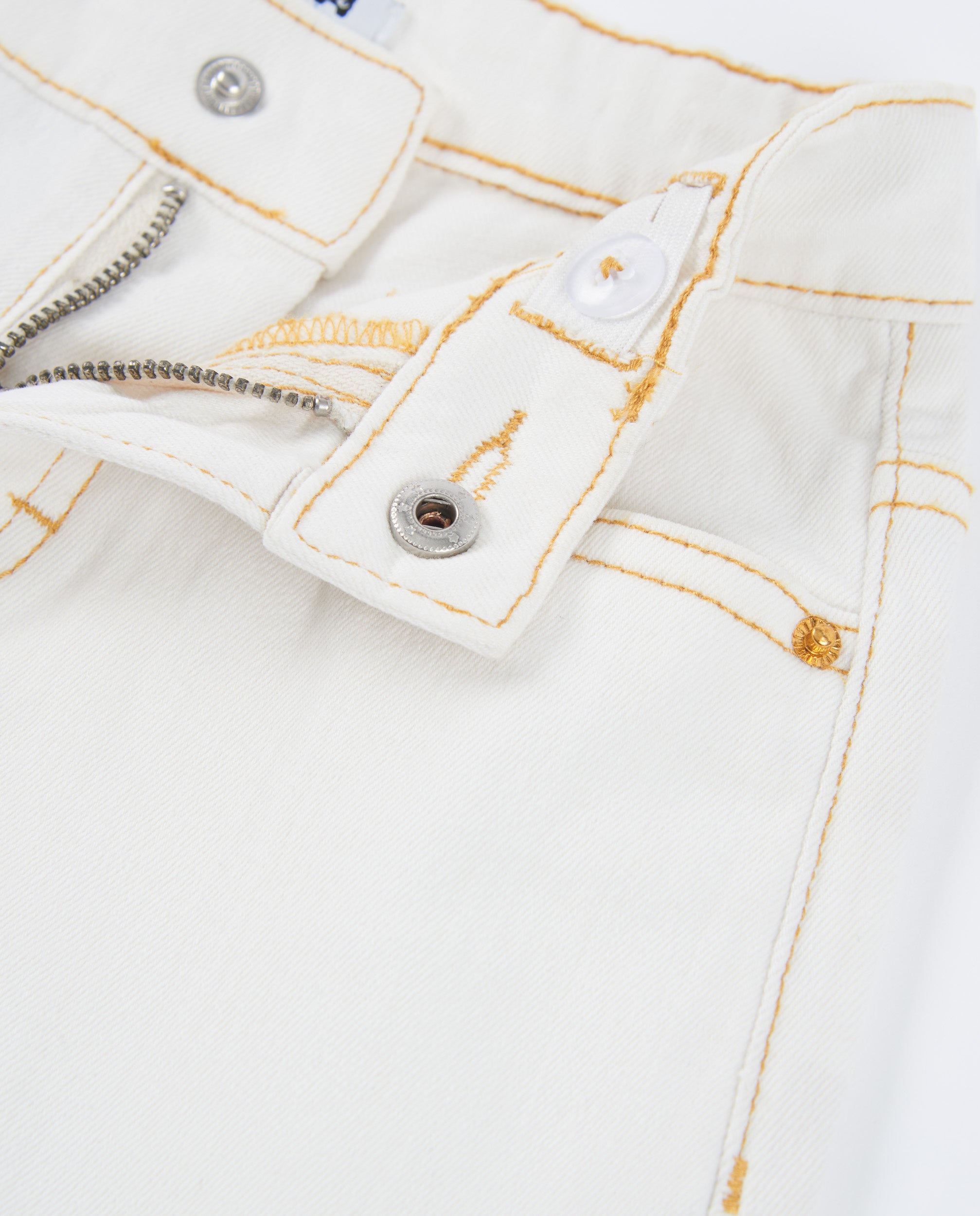 Pantalones de niña de plana con pernera ancha