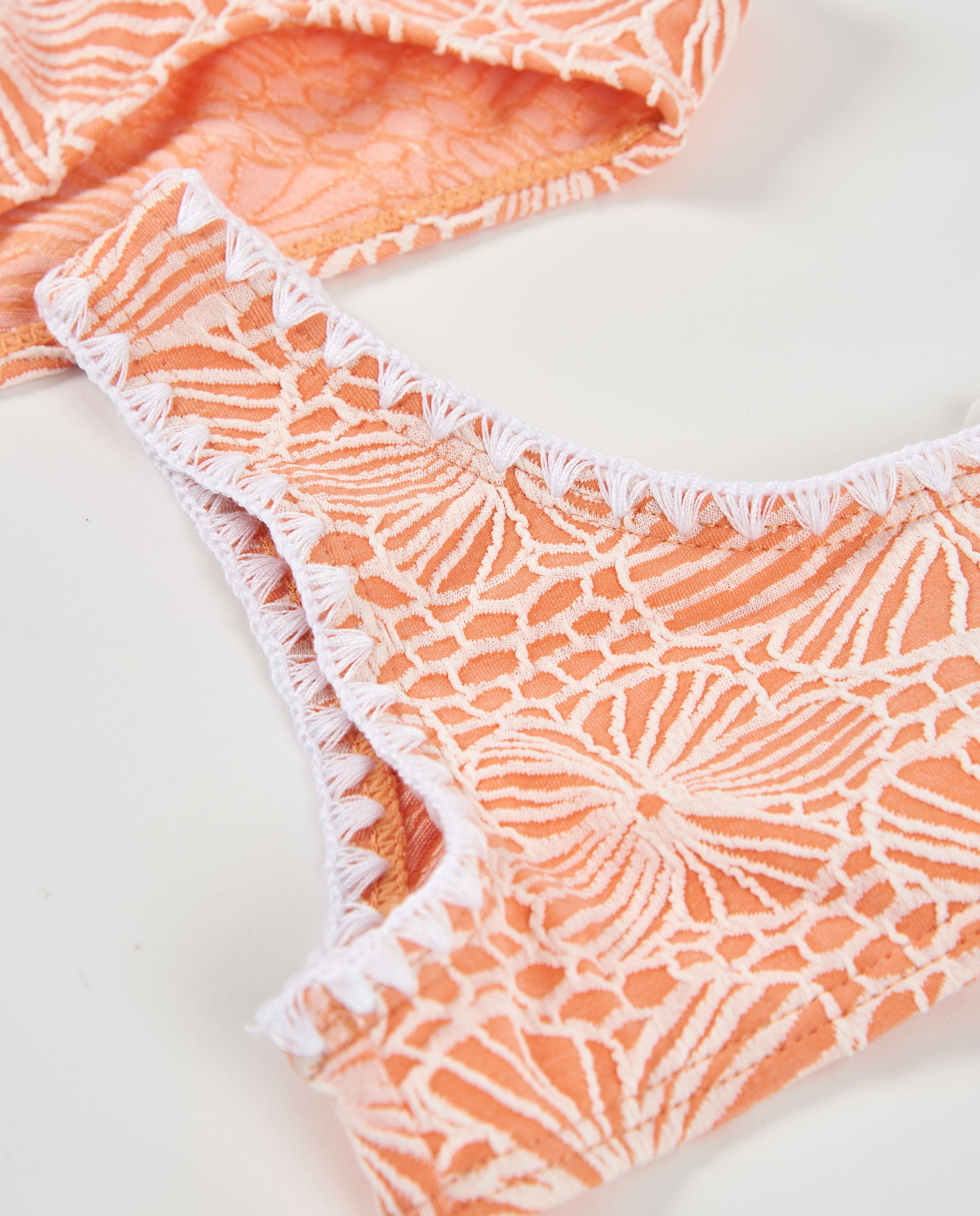 Bikini de niña de punto y estampado en relieve