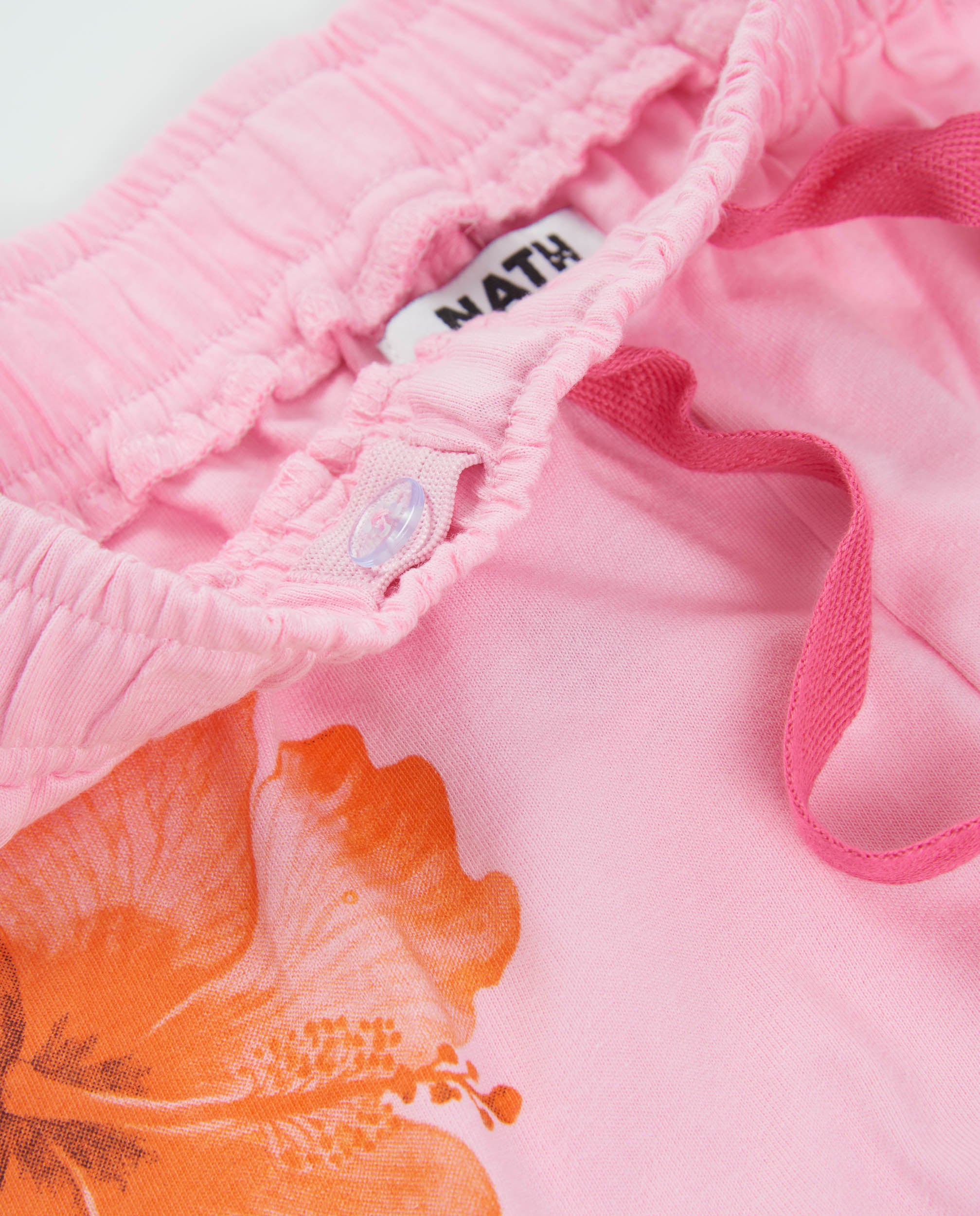Short de niña de punto con diseño de hibiscos