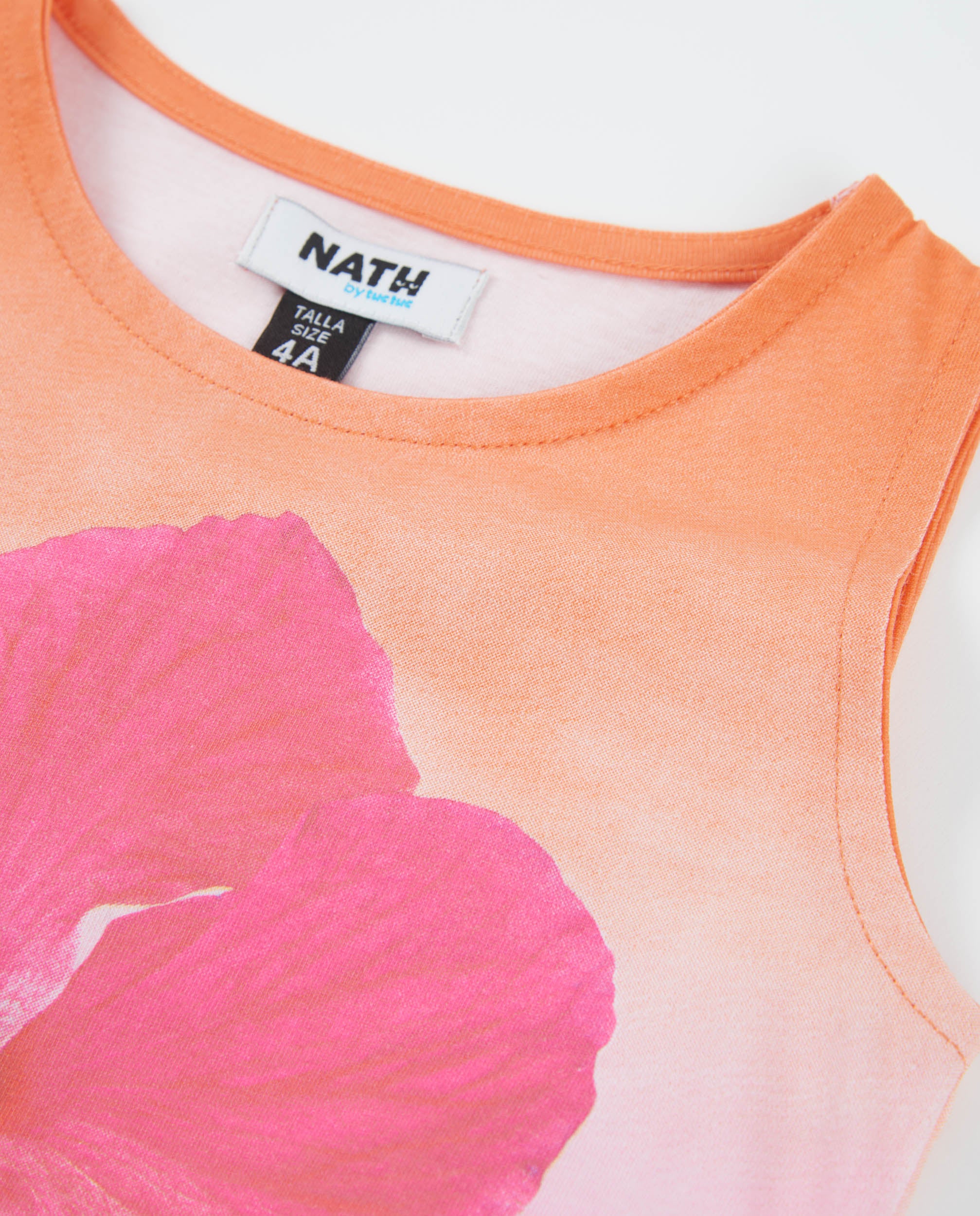 Camiseta de niña de punto con estampado frontal