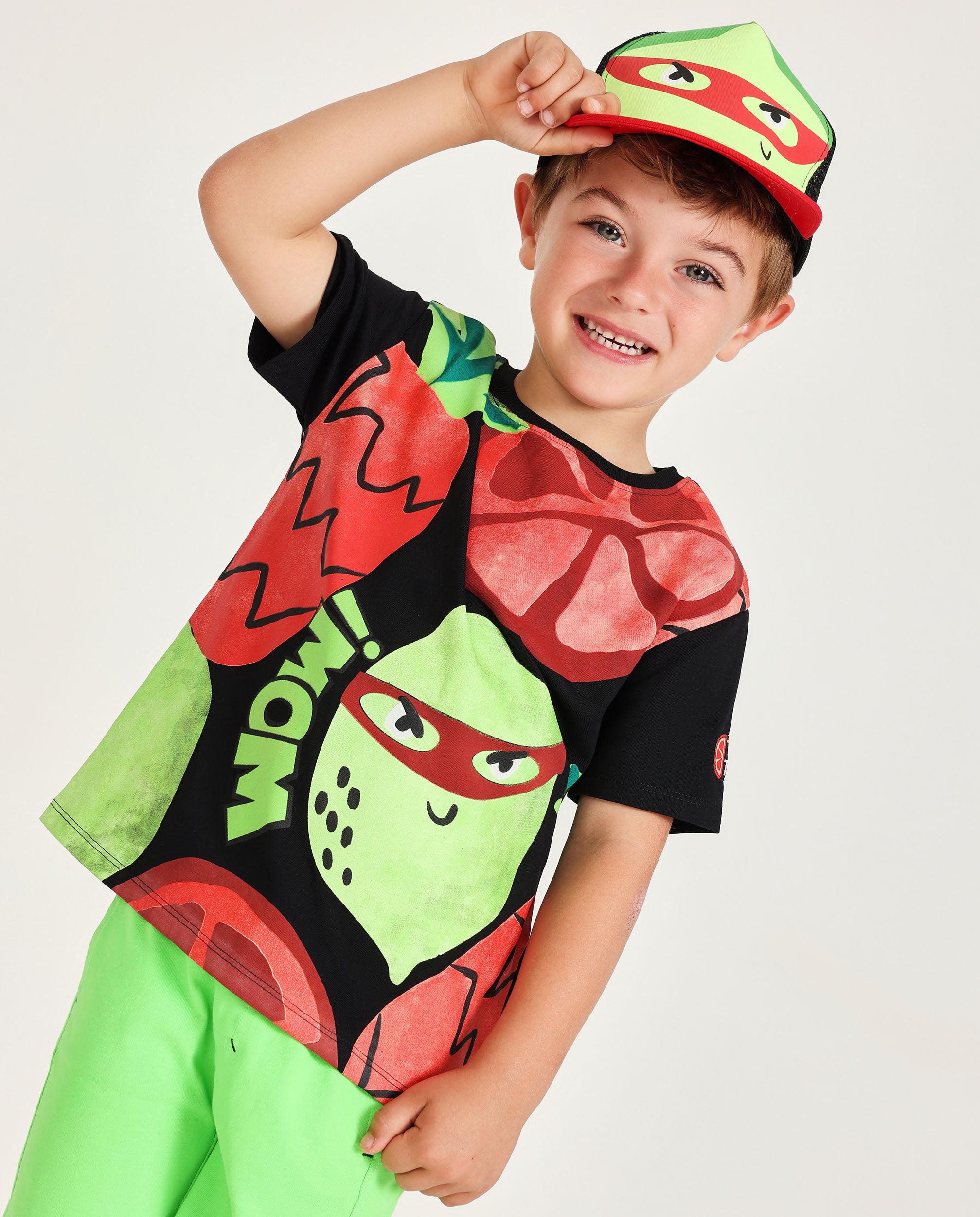 Camiseta de niño de punto con diseño de frutas