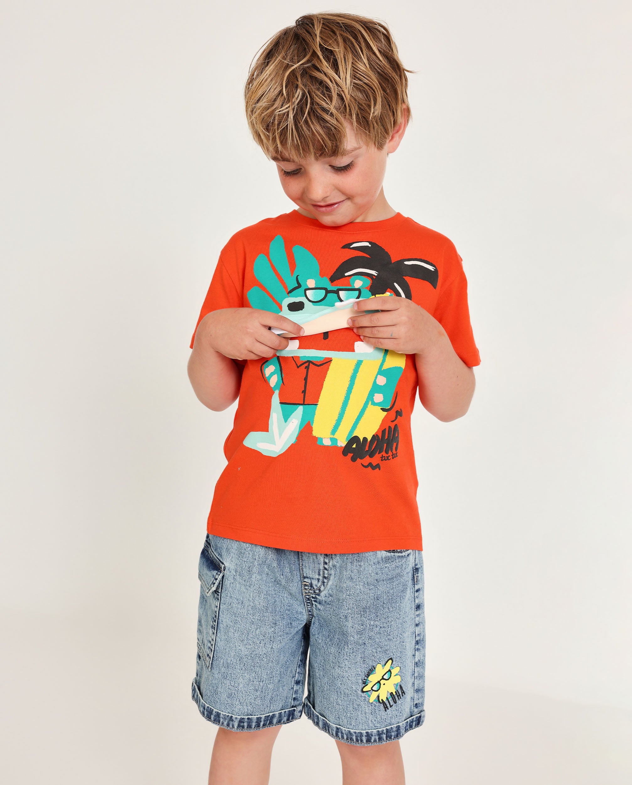 Bermuda de niño de plana en denim