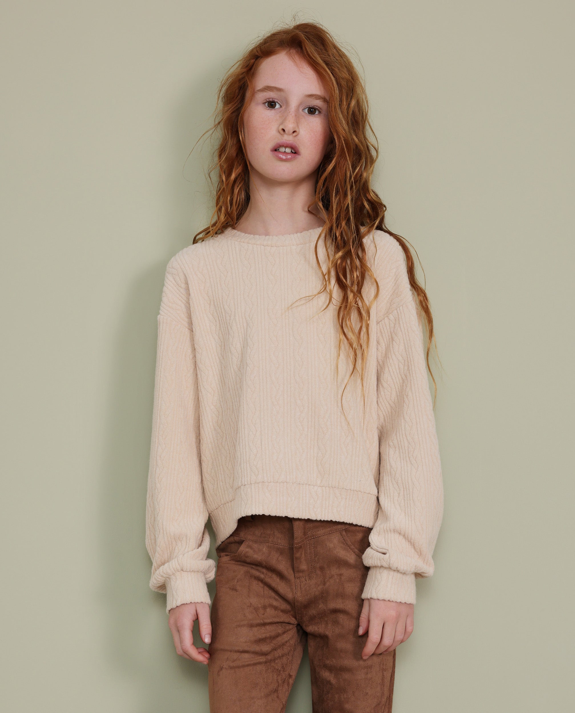Jersey de niña de tricot con corte holgado y tono beige