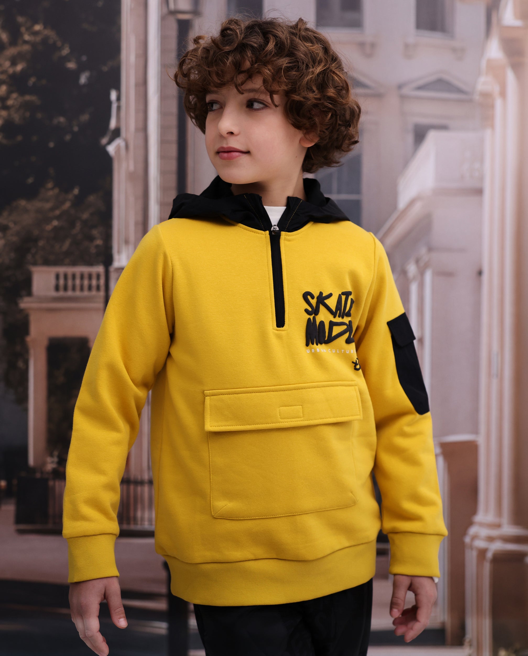 Sudadera de niño de felpa con capucha y bolsillo canguro