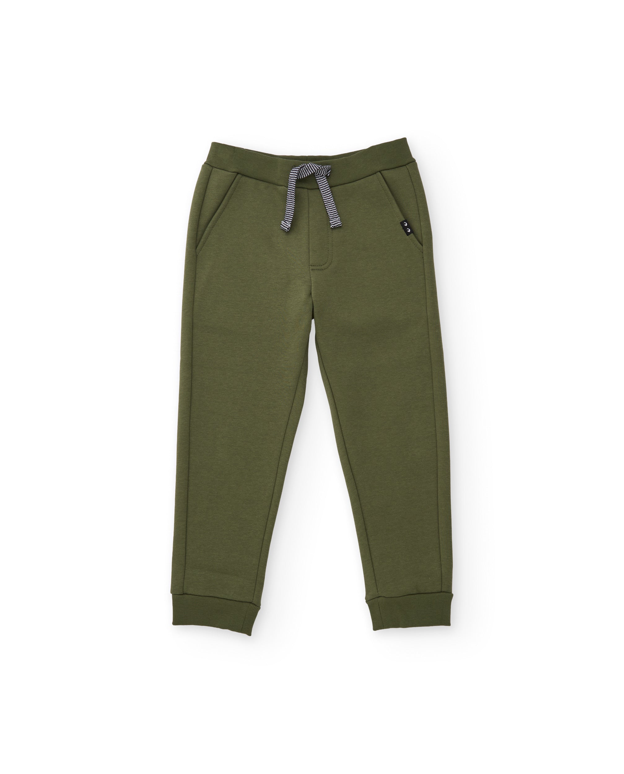 Conjunto de niño de punto con camiseta de serigrafía urbana y pantalón