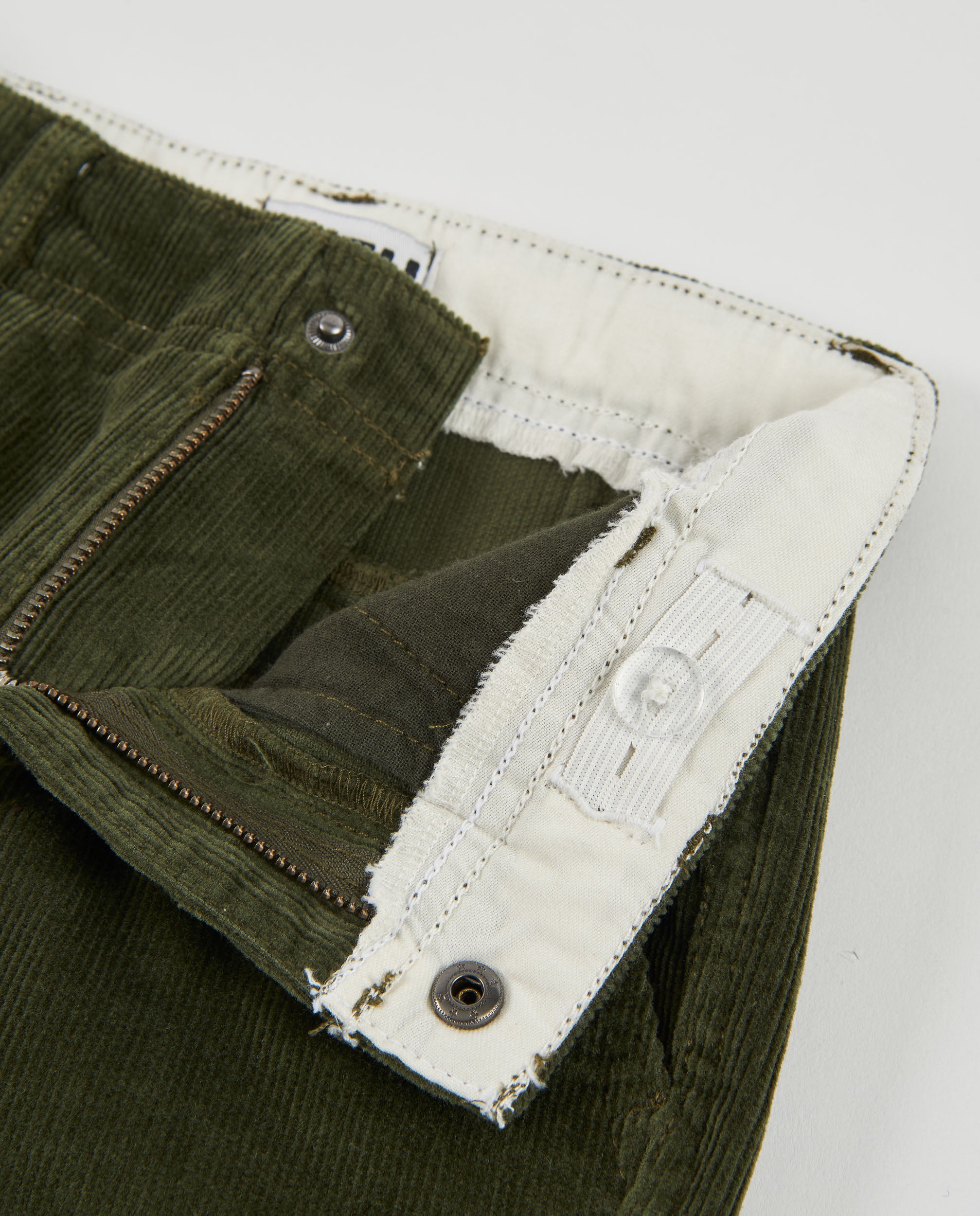 Pantalón de niño de pana con bolsillos laterales