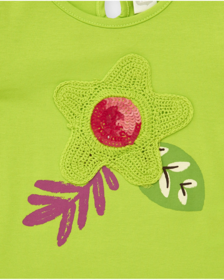 Green T-shirt for girls with ruffles and crochet flower