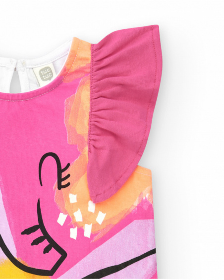 White T-shirt for girls with fuchsia ruffles on the shoulders