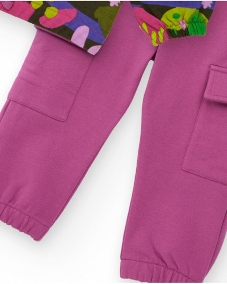 Set for girls with multicolor printed sweatshirt and fuchsia pants with pockets.