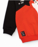 Orange sweatshirt for boys with howling wolf