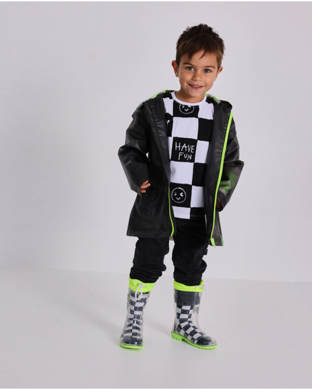 Long-sleeved t-shirt for boy in black and white with graphic print