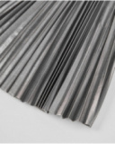 Girls’ silver pleated skirt with metallic effect
