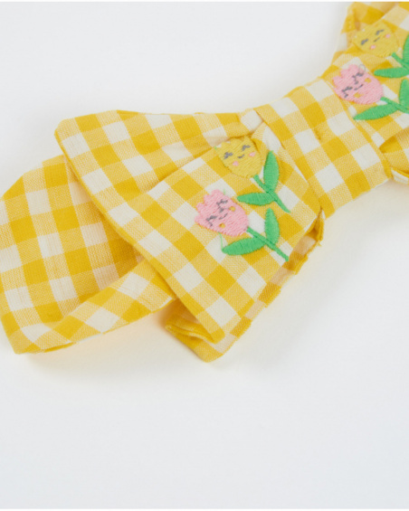 Knitted newborn headband with elastic fit