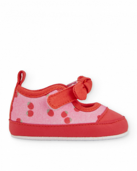 Knitted newborn shoes with adjustable strap