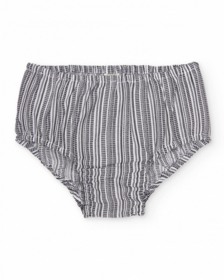 Three-piece knitted newborn set