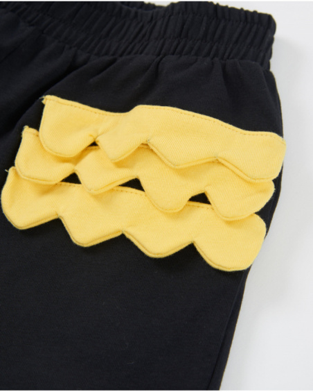 Girls’ knit shorts with scalloped trim