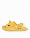 Boys’ clogs with 3D design