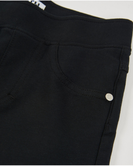 Girls knit shorts with stretchy fabric