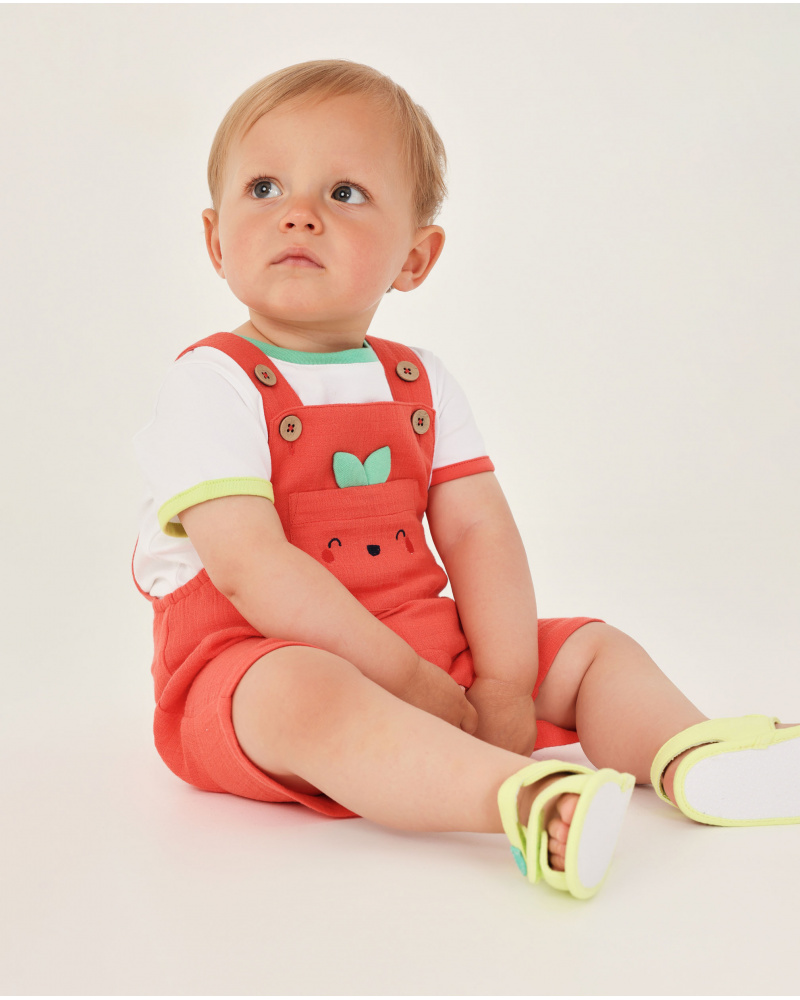 Knitted newborn set with fruit front pocket