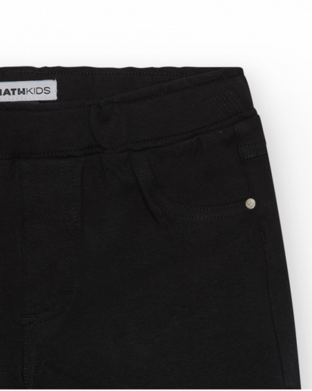 Black girls' shorts with an elastic waistband and pockets.