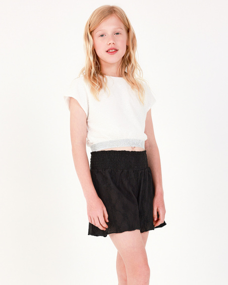 Girls' shorts in black with an elastic waistband and a floral print.