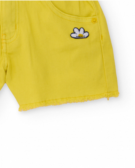 Girls’ yellow denim shorts with frayed hem and floral embroidery