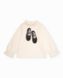 Off-white long-sleeve t-shirt for girls with ruffled collar, cuffs and ballerina print Off-white long-sleeve t-shirt for girls with ruffled collar, cuffs and ballerina print