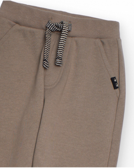 Pantalón jogger color topo para niño con cintura elástica Pantalón jogger color topo para niño con cintura elástica