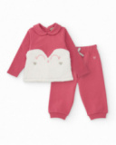 Two-piece set for girl in pink tones with fleece appliqué. Two-piece set for girl in pink tones with fleece appliqué.