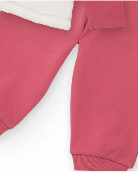 Two-piece set for girl in pink tones with fleece appliqué. Two-piece set for girl in pink tones with fleece appliqué.