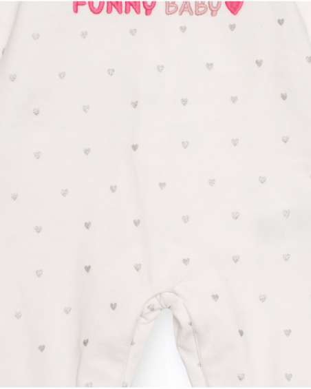 White romper for girl with heart print and embroidered text. White romper for girl with heart print and embroidered text.
