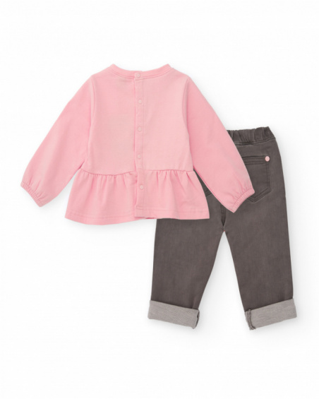 Baby girl outfit with pink blouse featuring a penguin print and gray pants Baby girl outfit with pink blouse featuring a penguin print and gray pants
