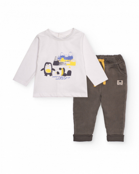 Baby boy outfit with white t-shirt and grey pants Baby boy outfit with white t-shirt and grey pants