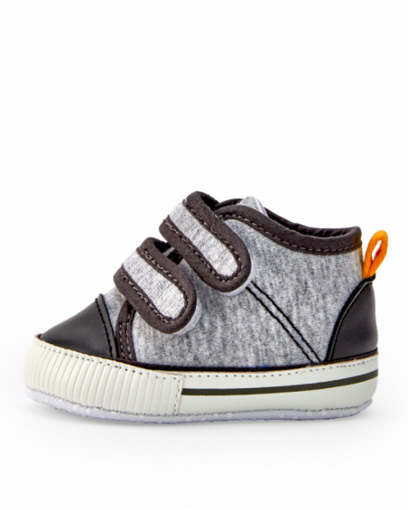 Sport shoe for baby boy in grey tones with velcro closure