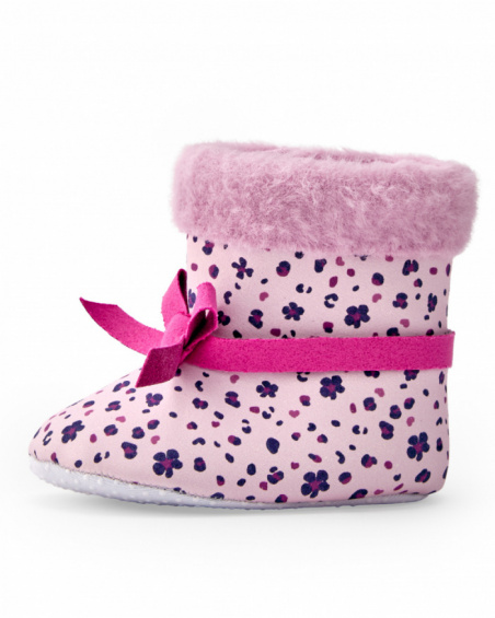 Pink baby girl bootie with floral print and bow