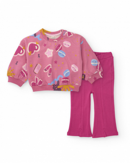 Set for girls with a pink sweatshirt featuring a fun print and flared pants. Set for girls with a pink sweatshirt featuring a fun print and flared pants.