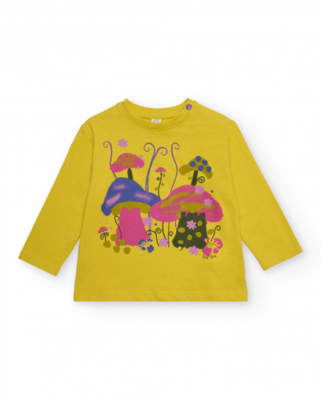 Long-sleeved t-shirt for girls in yellow with mushroom print. Long-sleeved t-shirt for girls in yellow with mushroom print.