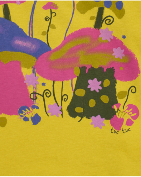 Long-sleeved t-shirt for girls in yellow with mushroom print. Long-sleeved t-shirt for girls in yellow with mushroom print.