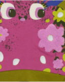 Long-sleeved t-shirt for girls in green with floral monster print. Long-sleeved t-shirt for girls in green with floral monster print.