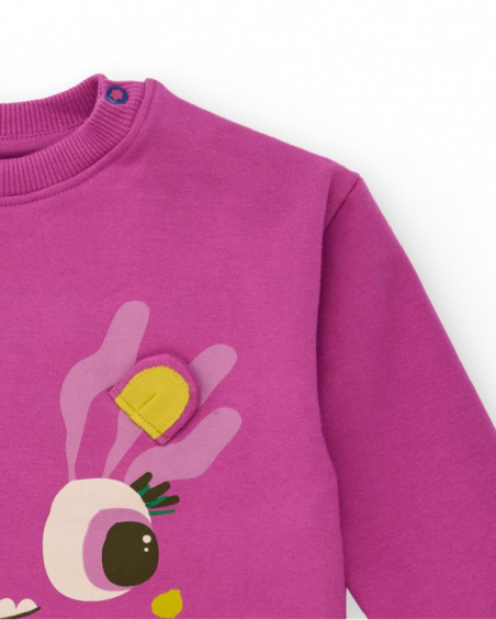 Fuchsia sweatshirt for girls with monster face design and 3D applications. Fuchsia sweatshirt for girls with monster face design and 3D applications.