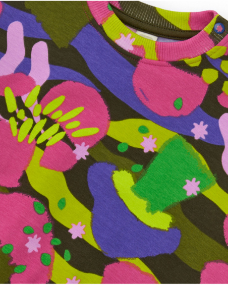 Set for girls with multicolor printed sweatshirt and fuchsia pants with pockets. Set for girls with multicolor printed sweatshirt and fuchsia pants with pockets.