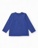 Long-sleeved t-shirt for girls in blue with multicolor floral print. Long-sleeved t-shirt for girls in blue with multicolor floral print.