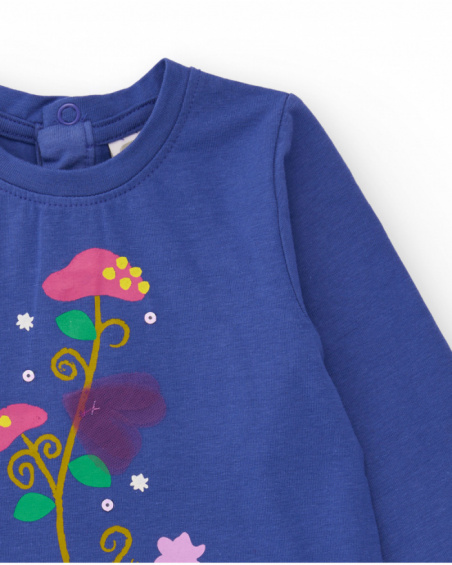 Long-sleeved t-shirt for girls in blue with multicolor floral print.