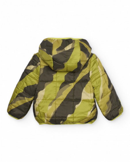 Padded jacket for boys with camouflage print in green tones and integrated hood.