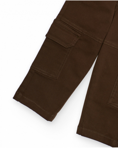 Brown cargo pants for boys with side pockets. Brown cargo pants for boys with side pockets.