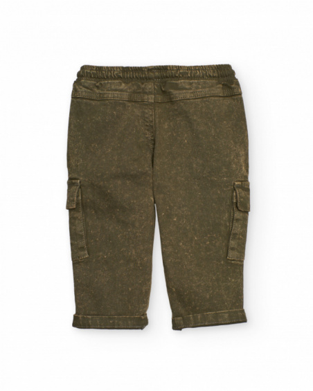Boys' cargo pants in olive green with a washed effect. Boys' cargo pants in olive green with a washed effect.
