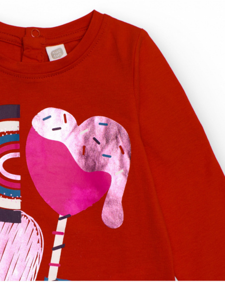 Red long-sleeve t-shirt for girl with heart print and graphic details.