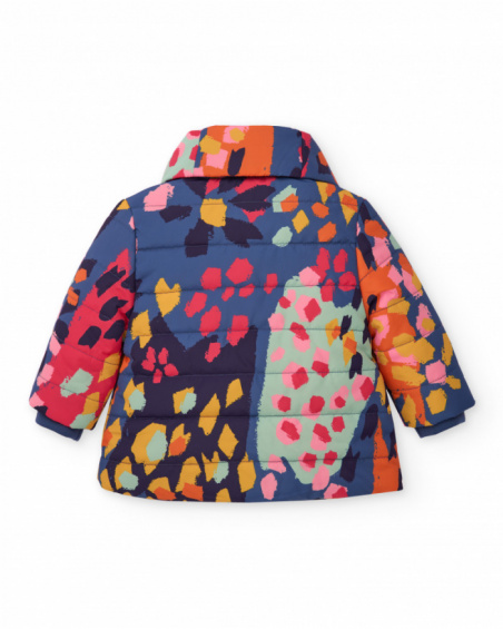 Girls' padded coat with multicolor print and heart-shaped pockets.